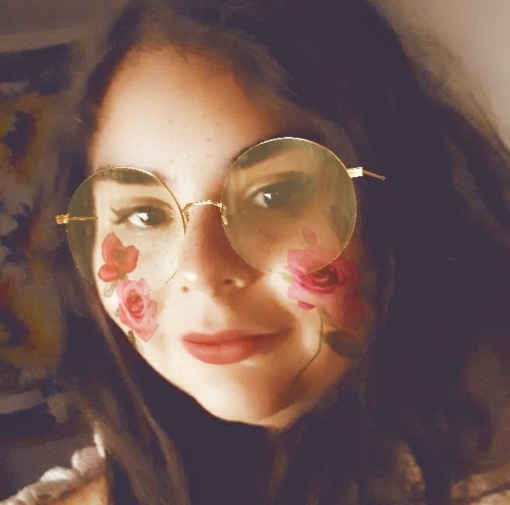 Meet your Posher, Kayla